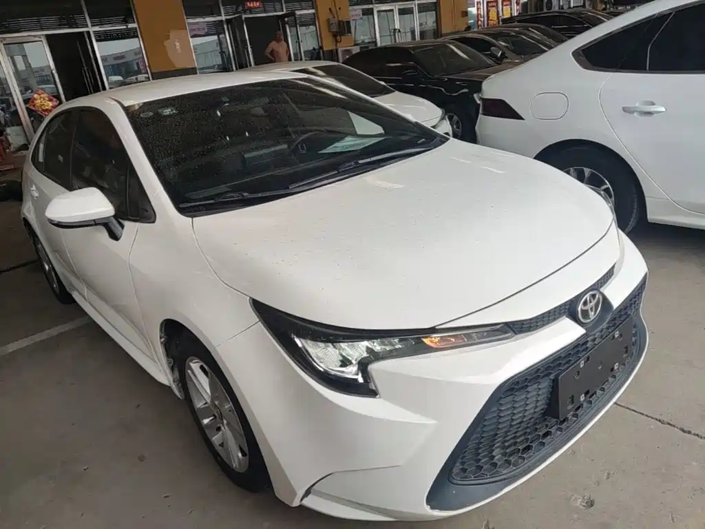 Levin Facelift TNGA 1.5 L CVT Progressive