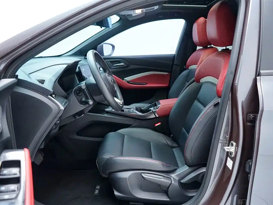MG5 180 DVVT CVT Youth Luxury