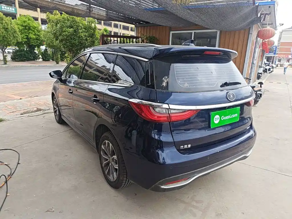 Song MAX 1.5 T Auto Connected Wise Progress 6-seat CN-V