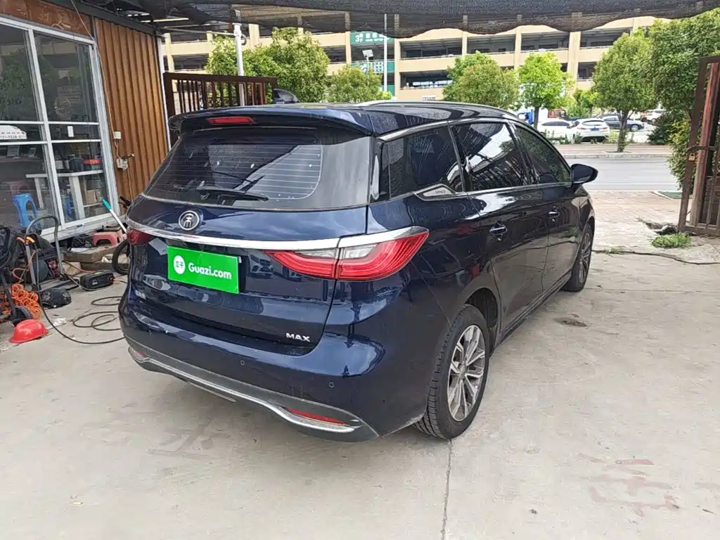 Song MAX 1.5 T Auto Connected Wise Progress 6-seat CN-V