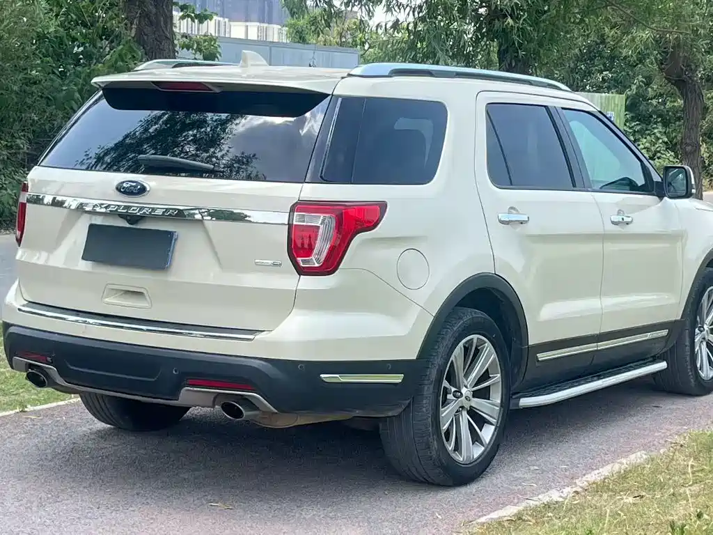 Explorer (Import) 2.3 T Elite