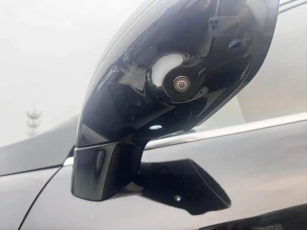 WEY VV5 1.5 T 2 WD Trend Pioneer