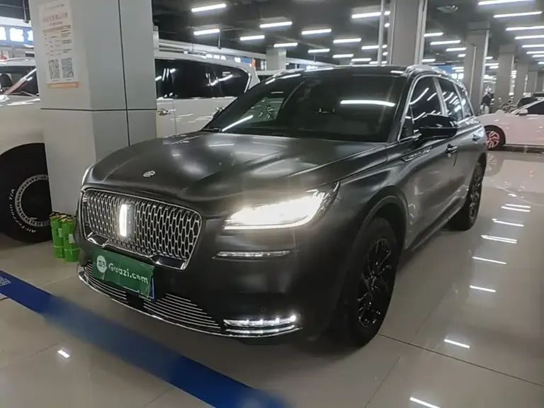 Lincoln Corsair 2.0 T 2 WD Graceful