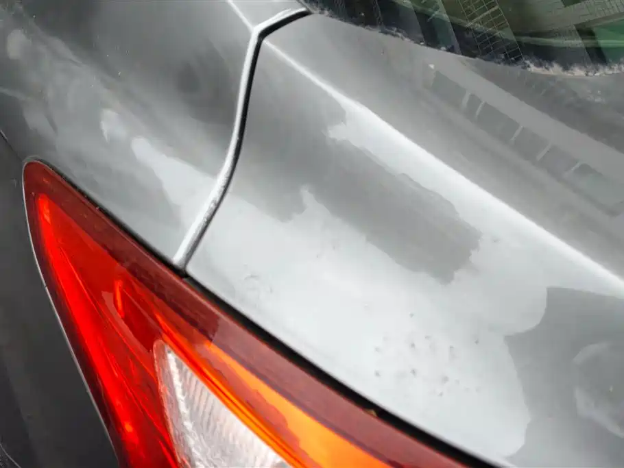 Focus Sedan 1.6 L Auto Comfort