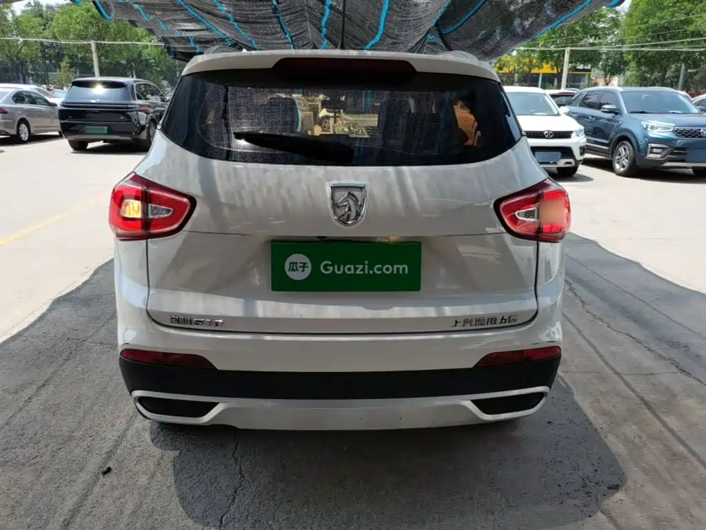 Baojun 510 1.5 L Manual Fashion