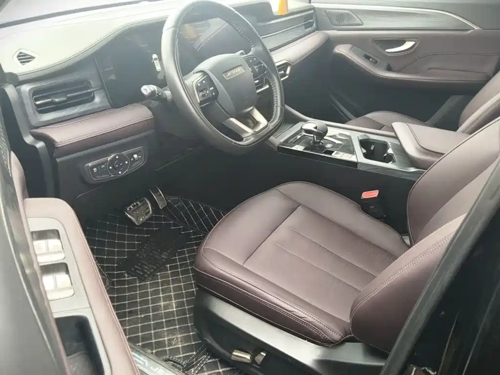 Jetour X90 PLUS 捷途X90 PLUS 2024款 1.6 TD DCT大家庭欢乐版 7座