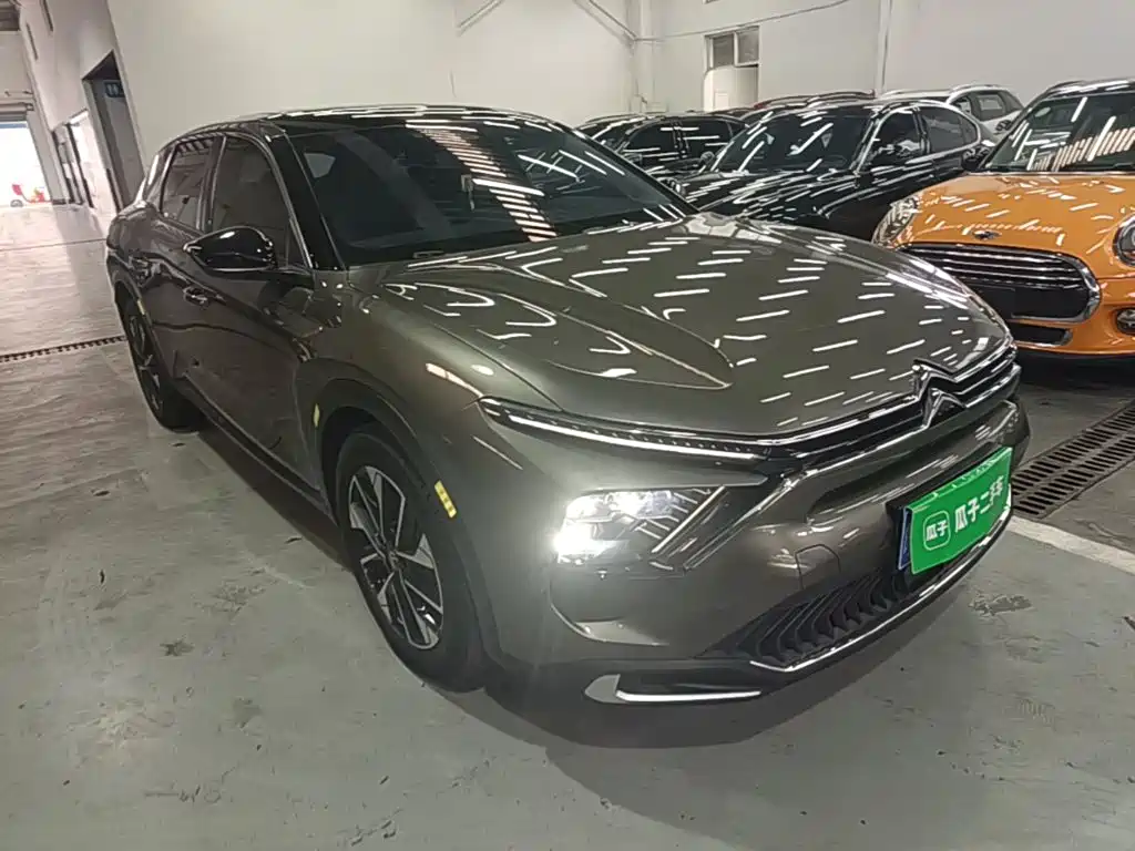 C5 X 凡尔赛C5 X 2021款 1.6 T 势不凡