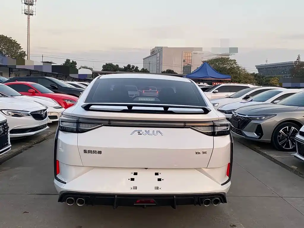 Yixuan Mach 1.5 L Auto Wind Chaser
