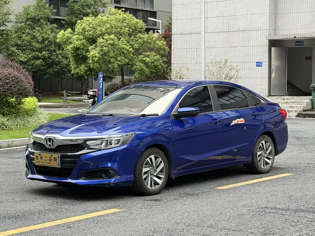 Crider 180 Turbo CVT Comfort CN-V