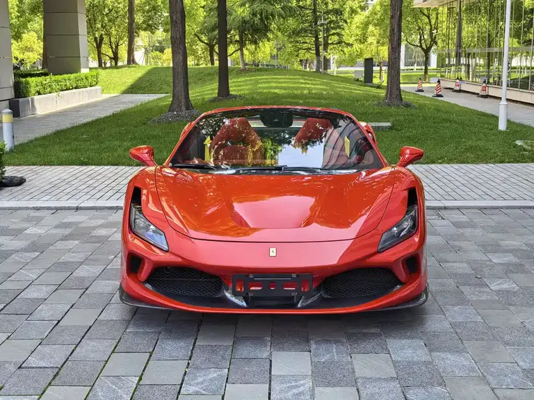 Ferrari F8 Spider 3.9 T V8