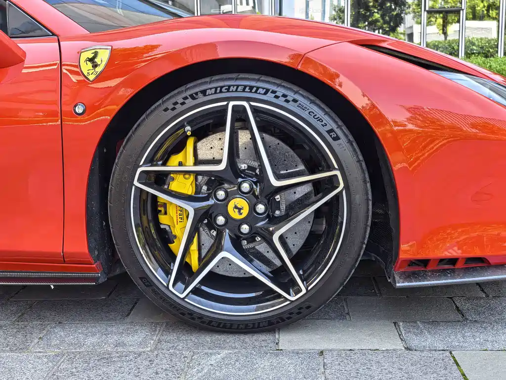 Ferrari F8 Spider 3.9 T V8