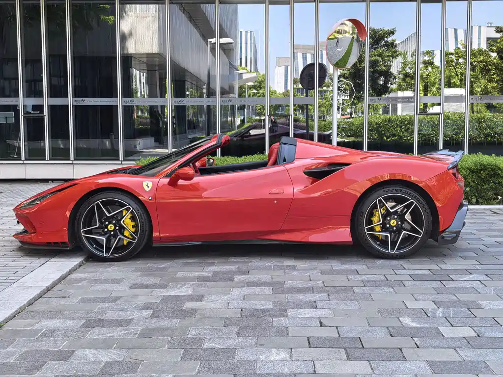 Ferrari F8 Spider 3.9 T V8