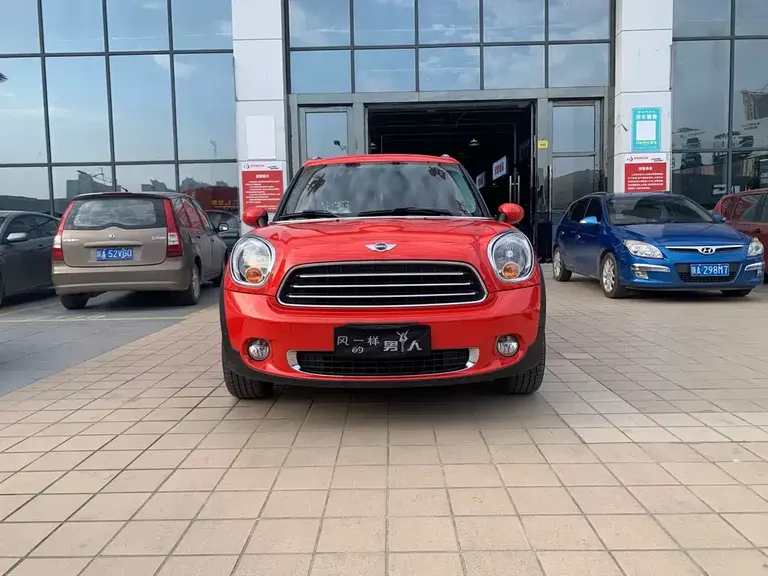 MINI COUNTRYMAN 1.6 L ONE