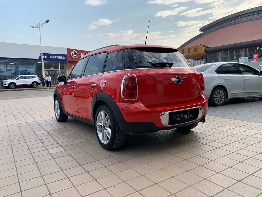 MINI COUNTRYMAN 1.6 L ONE