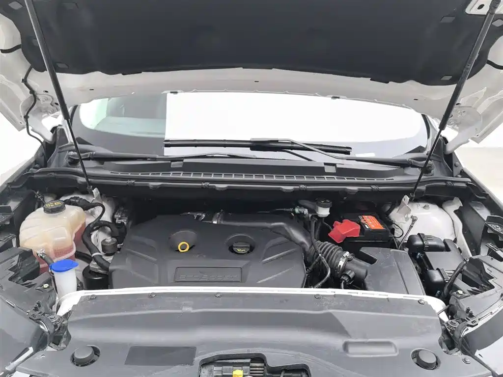 Edge EcoBoost 245 4 WD Supreme Sharp 7-seat