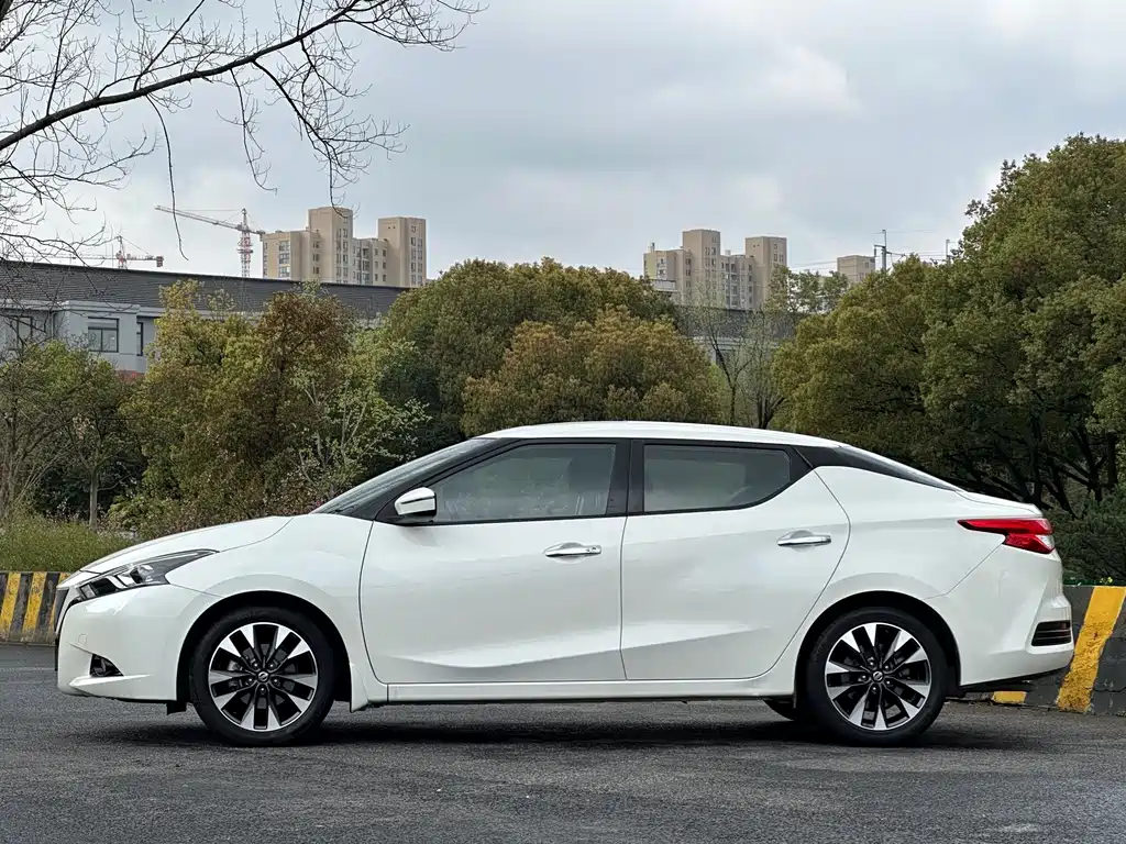 Lannia 1.6 L CVT Connected Smart Cool CN-VI