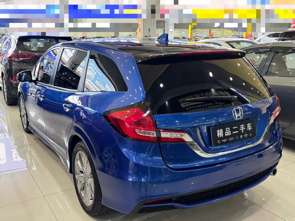 Jade 1.8 L Auto Comfort 5-seat