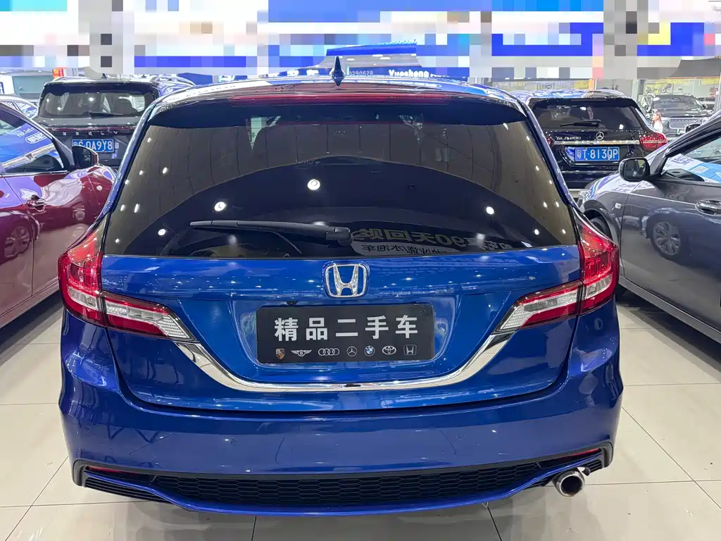 Jade 1.8 L Auto Comfort 5-seat