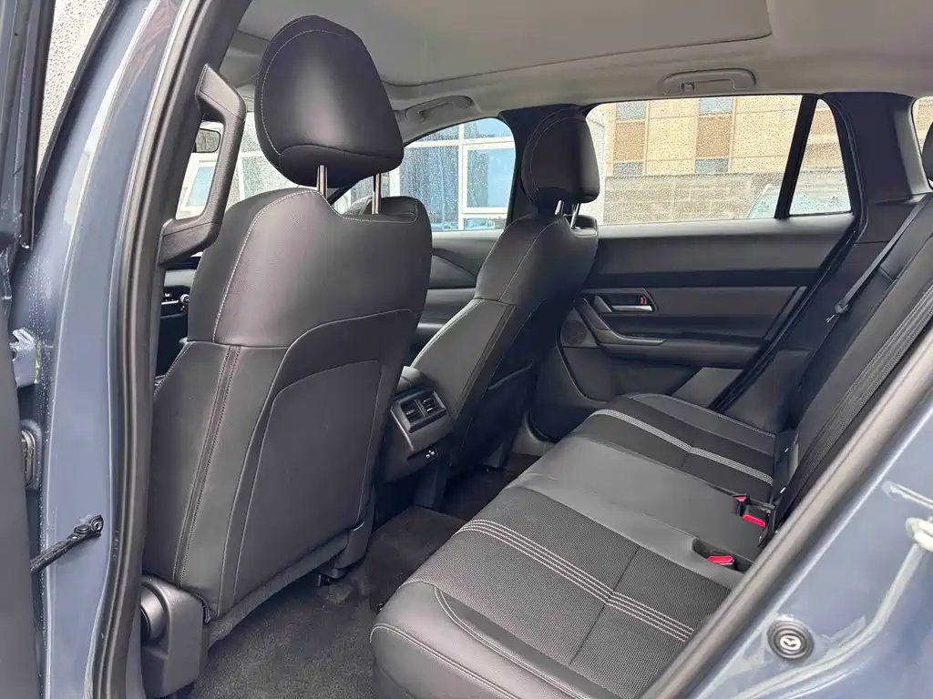 Mazda CX-50 2.0 L