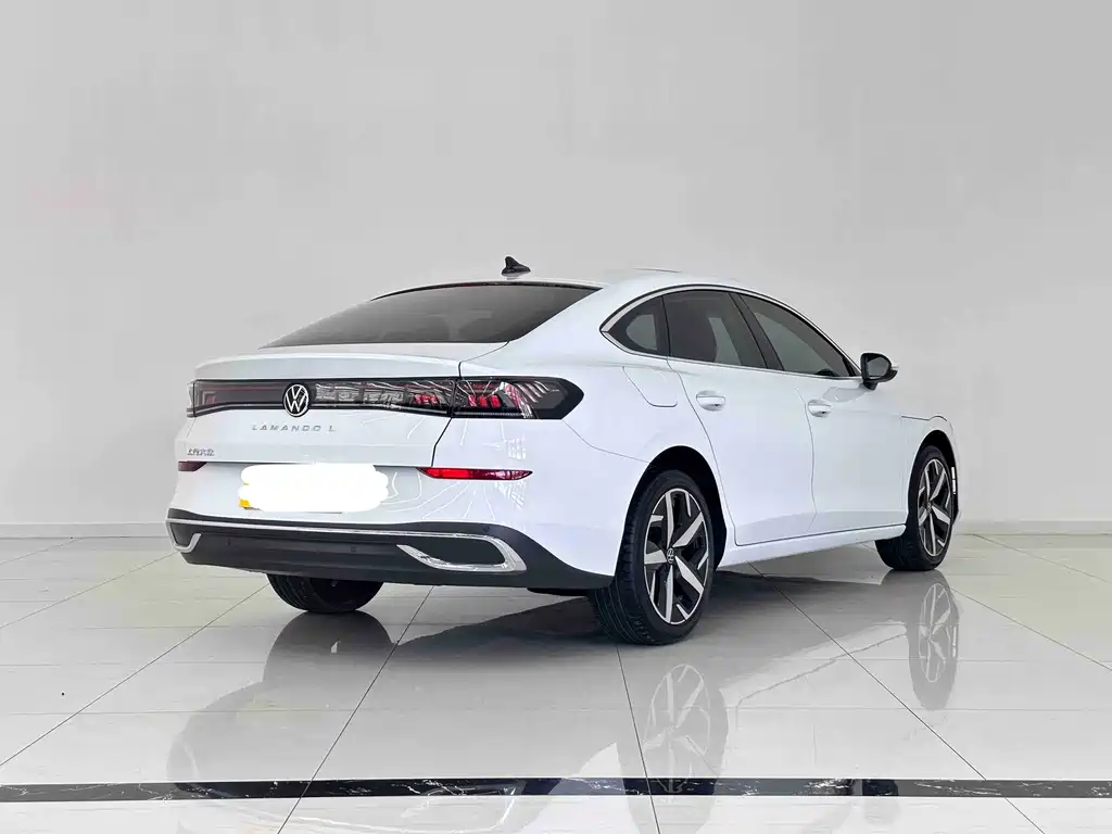 Lamando Lamando L 280 TSI DSG Spicy Cool