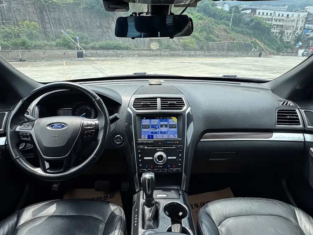 Explorer (Import) 2.3 T Elite