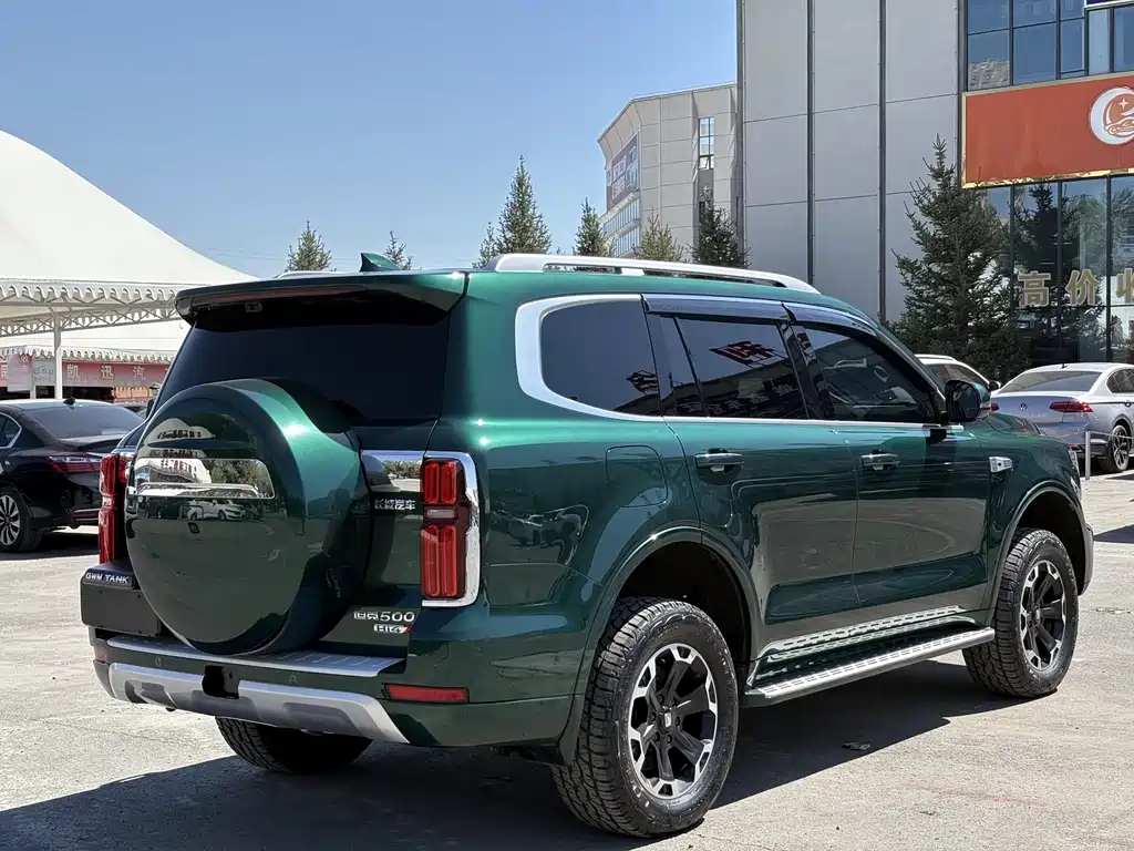 Tank 500 NEV Hi4-Z Smart Enjoyment