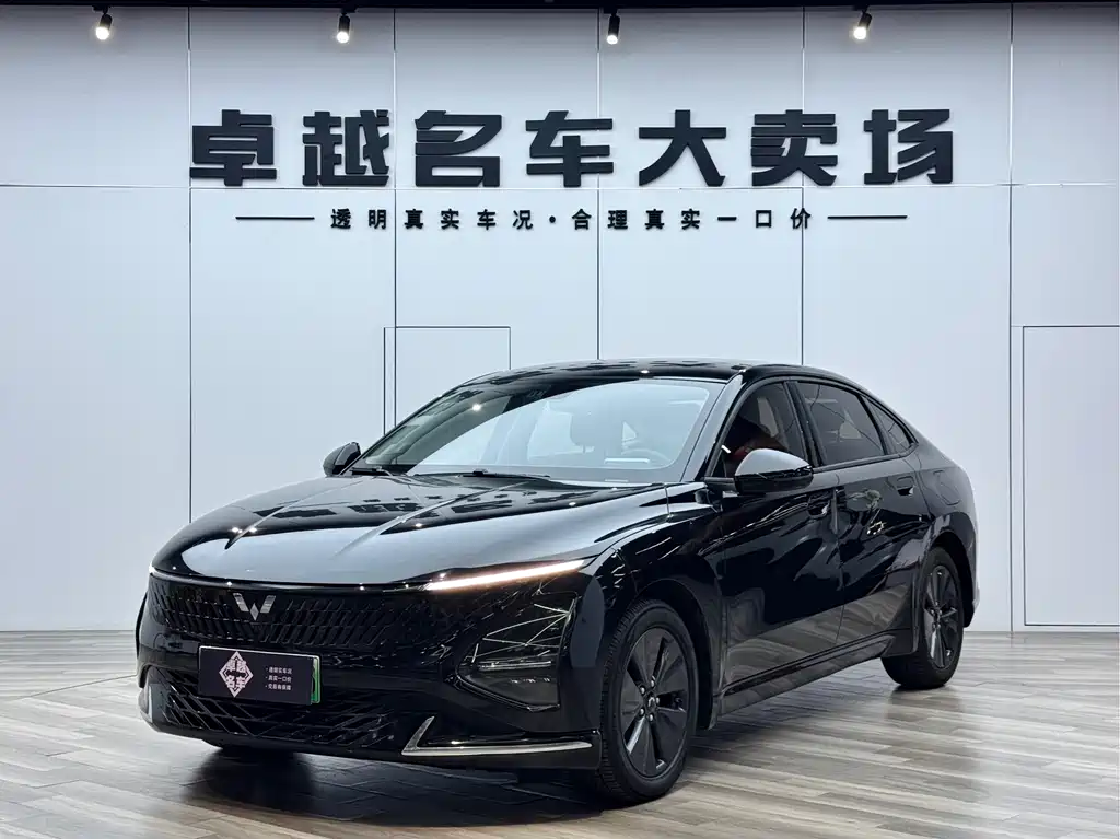 Wuling Starlight 70 Standard