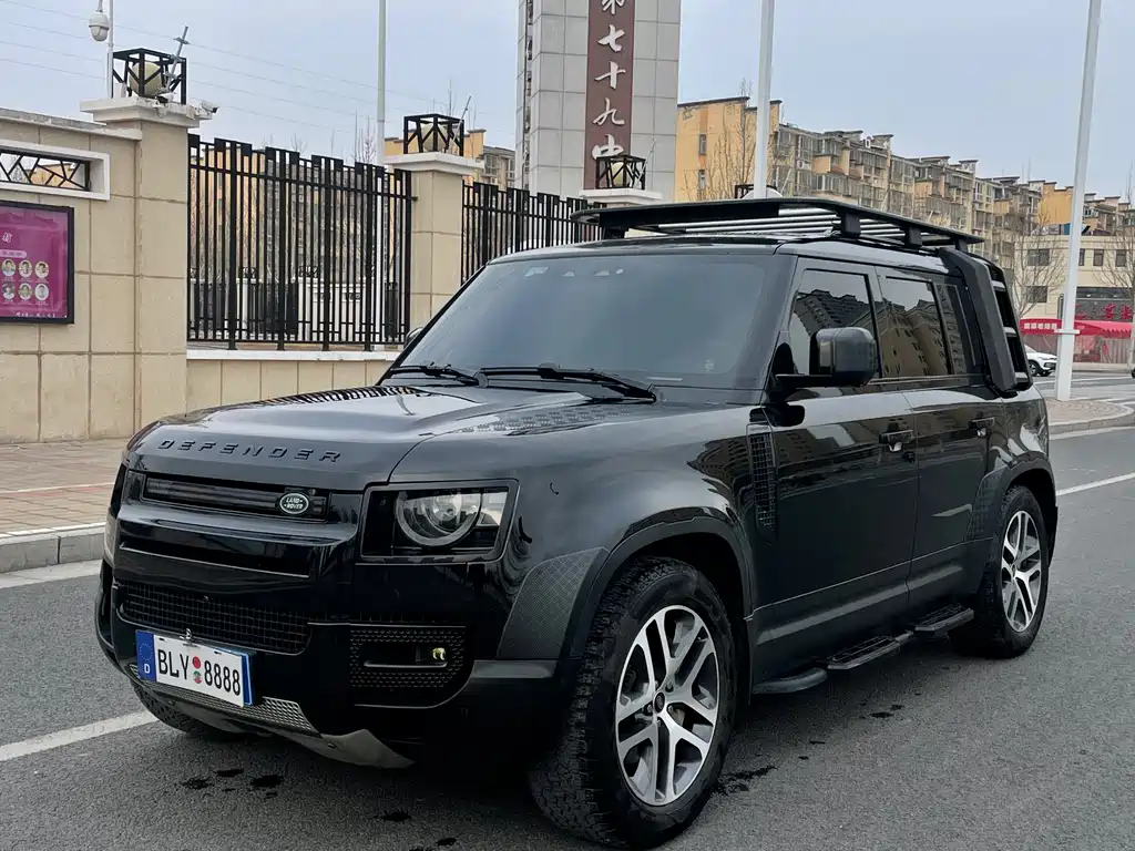 Land Rover Defender Facelift 110 3.0 T P400 Dark Special Edition