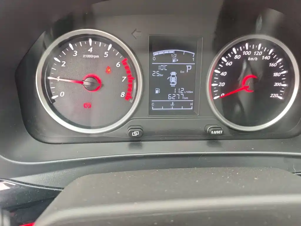 Fengxing T5 风行T5 2021款 1.5 T 自动舒适型