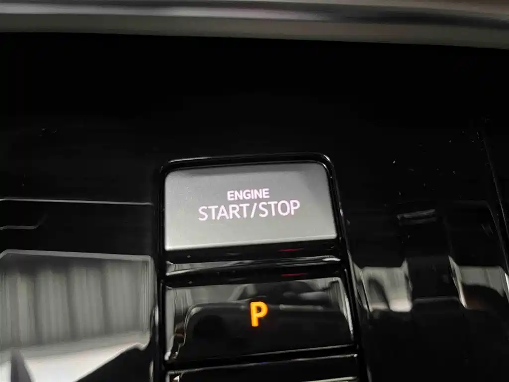 Talagon 380 TSI 4 WD Flagship Victory Realm 6-seat
