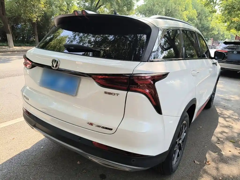 Changan CS75 PLUS Classic 1.5 T Auto Pioneer