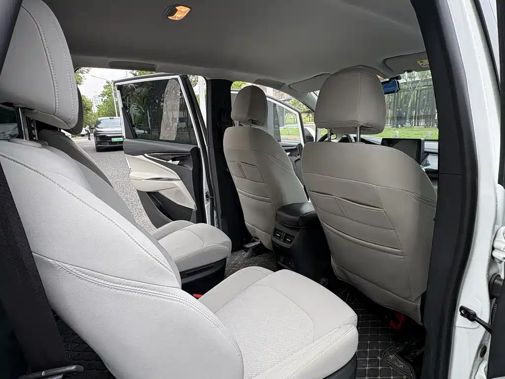 Maxus G50 大通G50 2025款 1.5 T 网约定制版