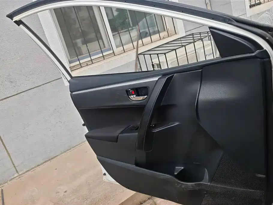 Corolla Facelift 1.2 T S-CVT GL