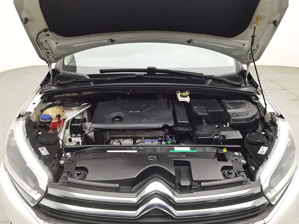 C4 Sega C4世嘉 2016款 1.6 L 手动豪华型