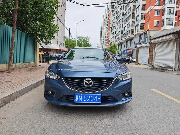 Mazda Atenza 2.0 L Blue Sky Fashion