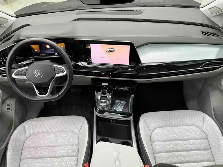 Volkswagen Talagon 380 TSI 4 WD Luxury Premium Realm Pro 6-seat