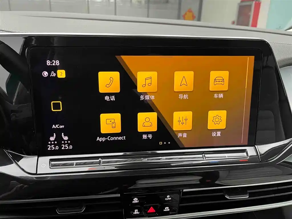 Talagon 380 TSI 4 WD Luxury Premium Realm Pro 6-seat