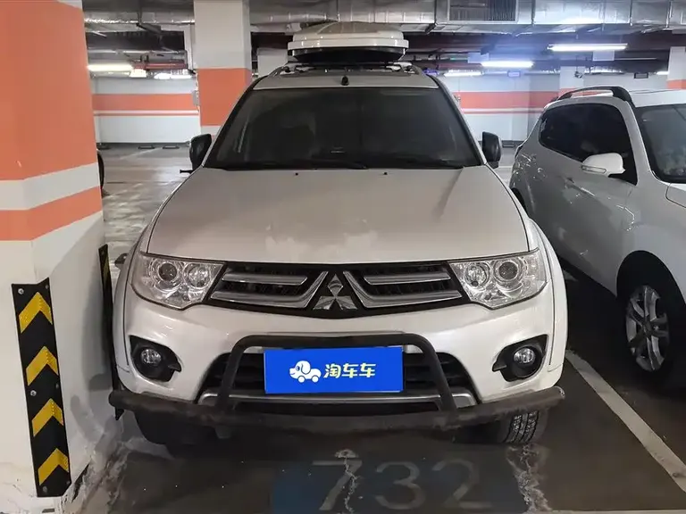 Mitsubishi Pajero Sport 3.0 L Auto 4 WD Flagship