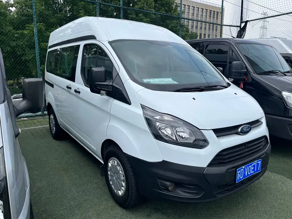 Transit 2.0 T Diesel Multi-purpose Commercial SWB Mid Roof 6-seat CN-VI