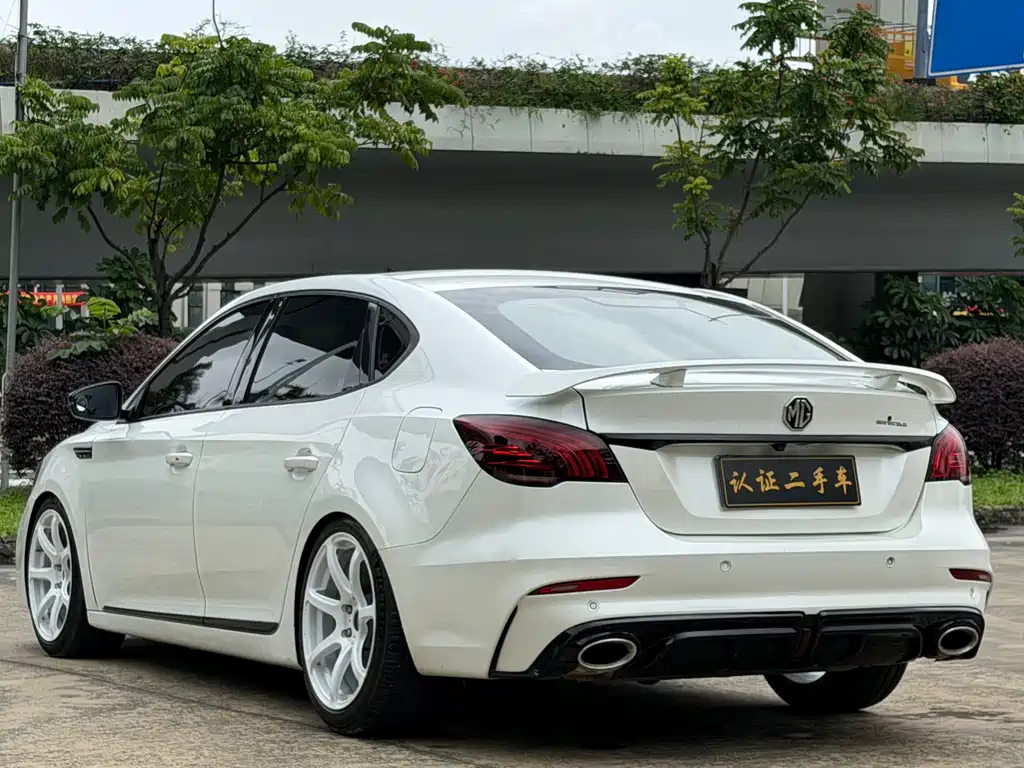 MG6 1.5 T Auto Trophy Luxury