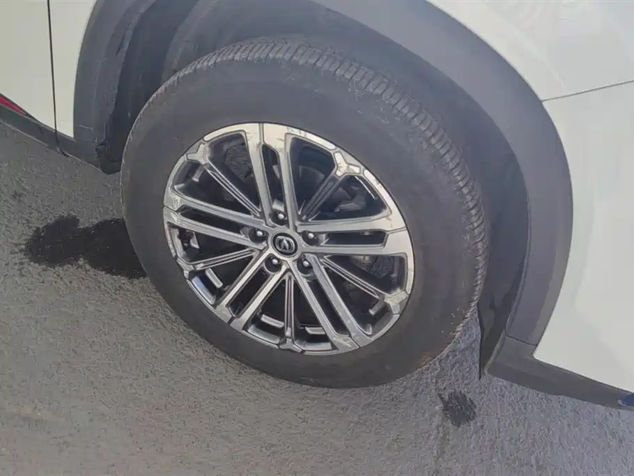Changan CS75 PLUS 1.5 T Auto Luxury
