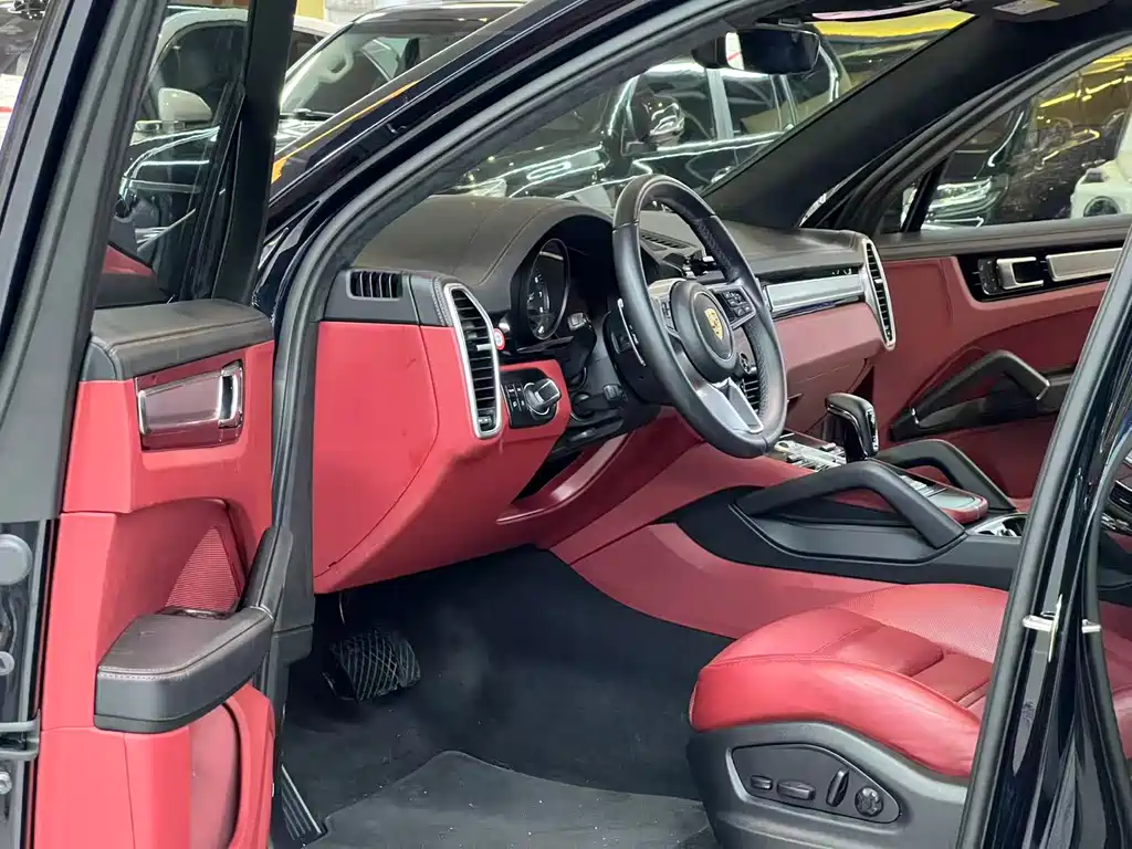 Cayenne NEV Cayenne E-Hybrid 2.0 T Platinum