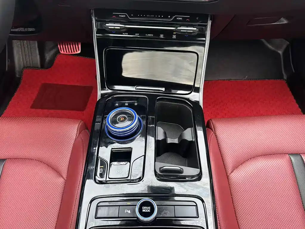 Kia K5 起亚K5 2020款 380 T GT-Line 尊贵版