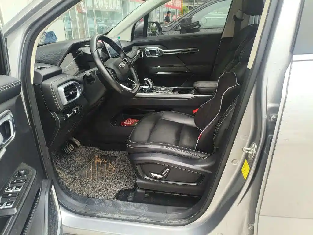 Haoyue 1.8 TD DCT Luxury 5-seat