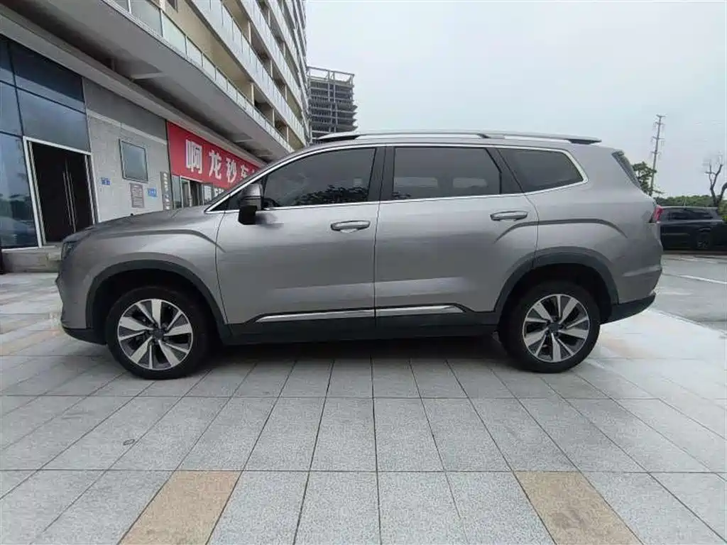 Haoyue 1.8 TD DCT Luxury 5-seat