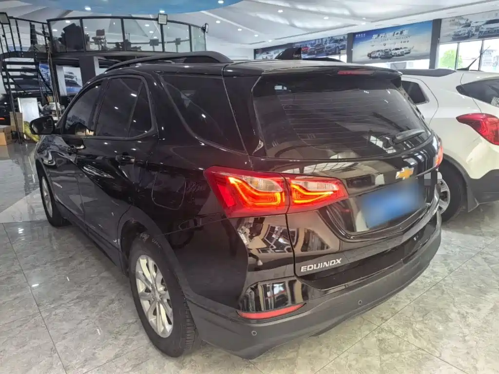 Equinox 535 T Auto Speed World CN-VI