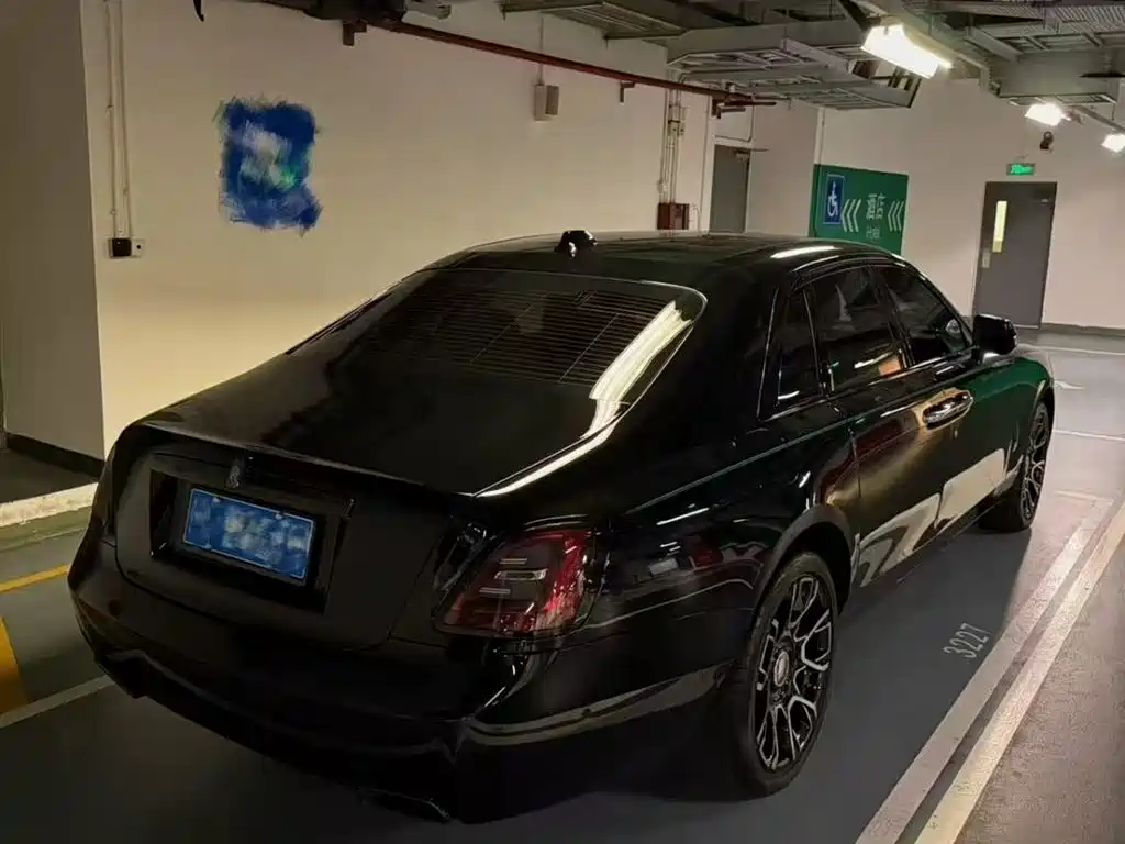 Ghost 6.7 T Black Badge