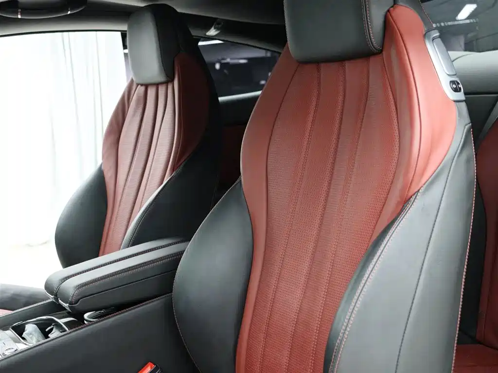 Continental GT 4.0 T GT V8 Standard