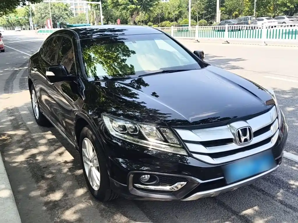 Crosstour 2.4 L Luxury