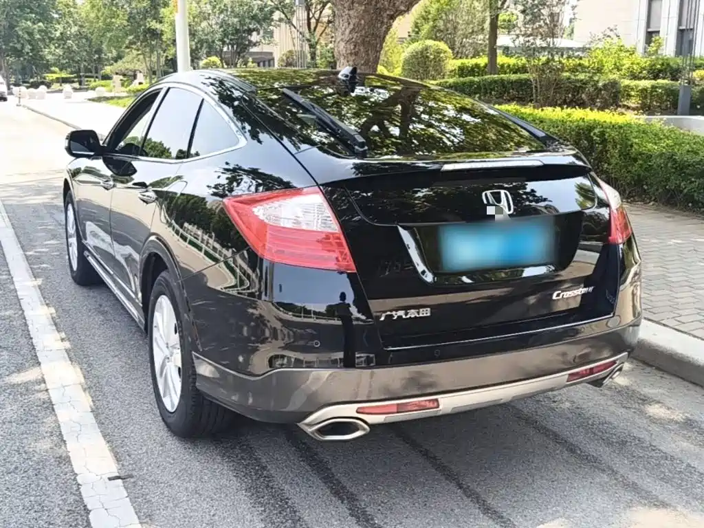 Crosstour 2.4 L Luxury
